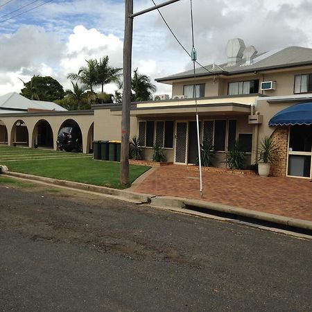 Kalua Motel バンダバーグ エクステリア 写真