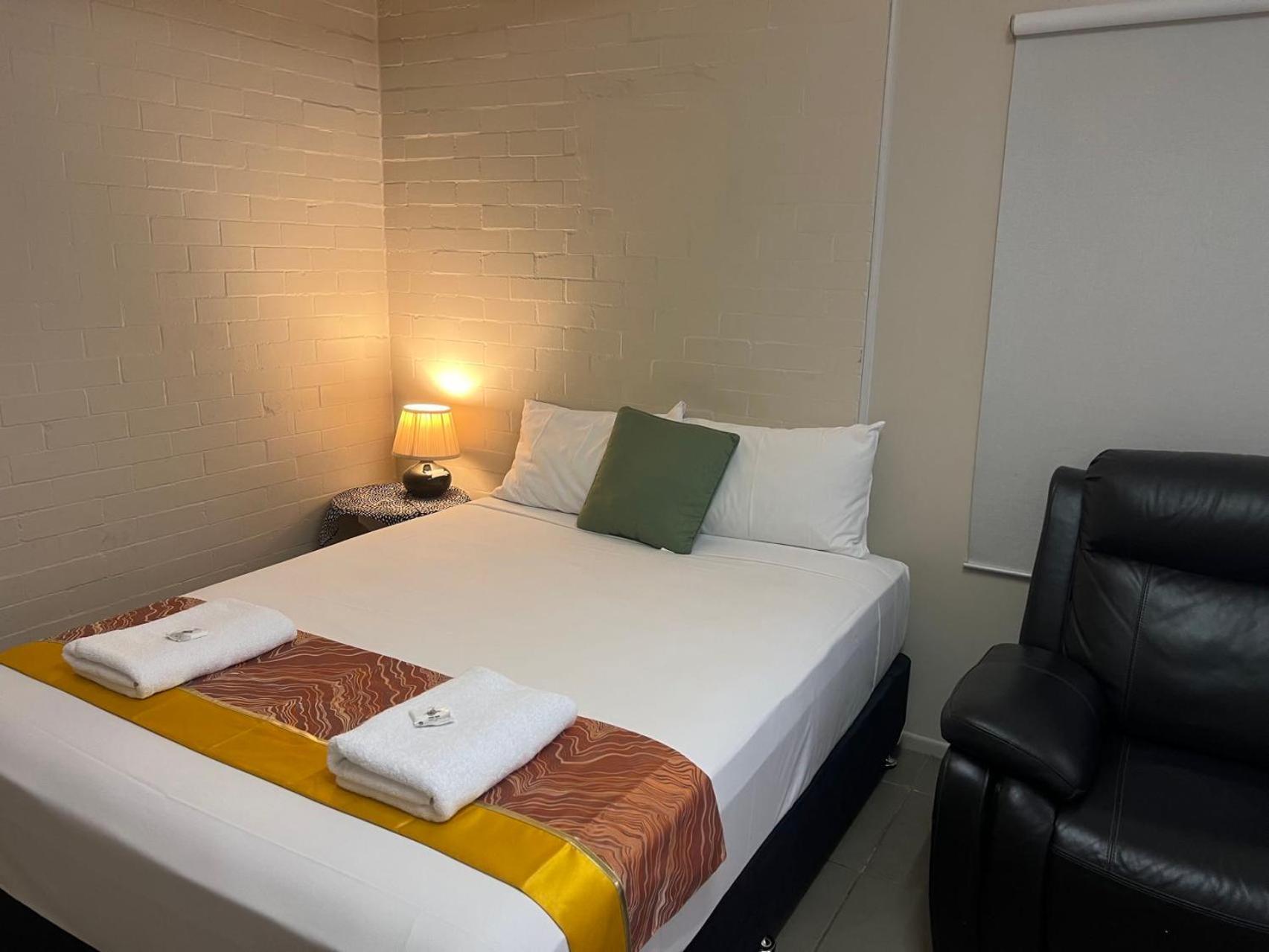 Kalua Motel バンダバーグ エクステリア 写真